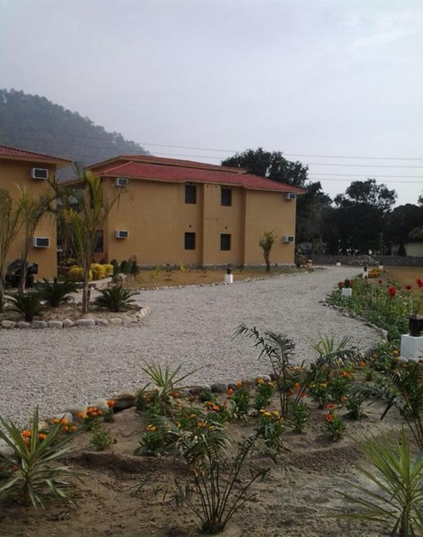 Dewdrop Mango Bloom Resort Jim Corbett National Park Buitenkant foto