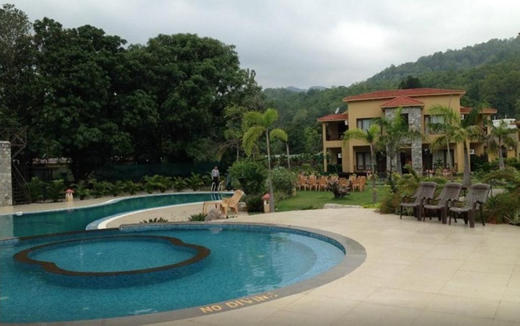 Dewdrop Mango Bloom Resort Jim Corbett National Park Kamer foto